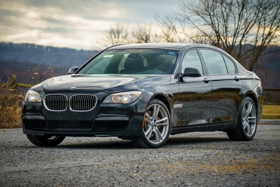 2012 BMW F01/F02 7-Series sold for $16,250