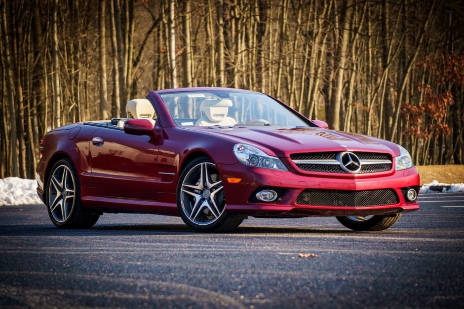 2009 Mercedes-Benz R230 SL sold for $25,750