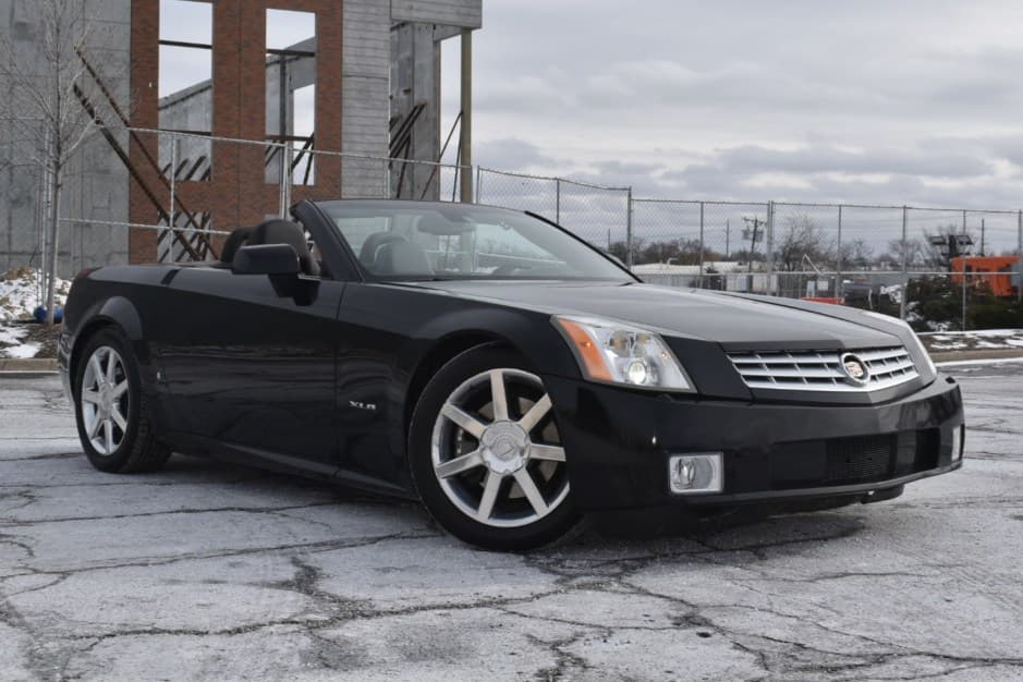 2006 Cadillac XLR sold for $16,750