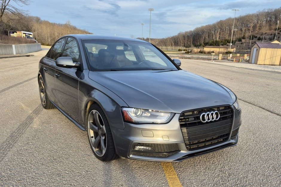 2014 Audi B8 S4 sold for $10,750