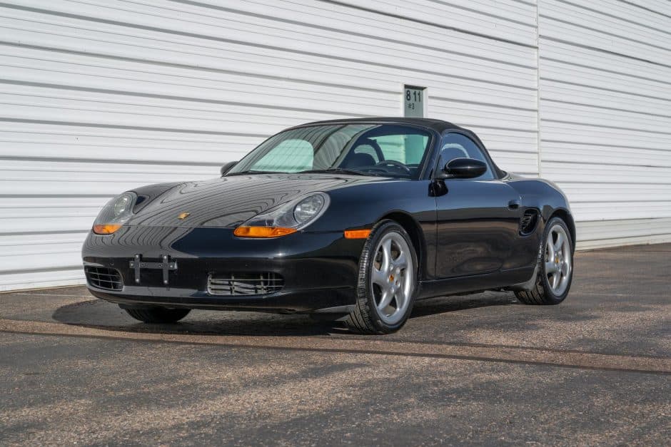 1999 Porsche 986 Boxster sold for $10,500