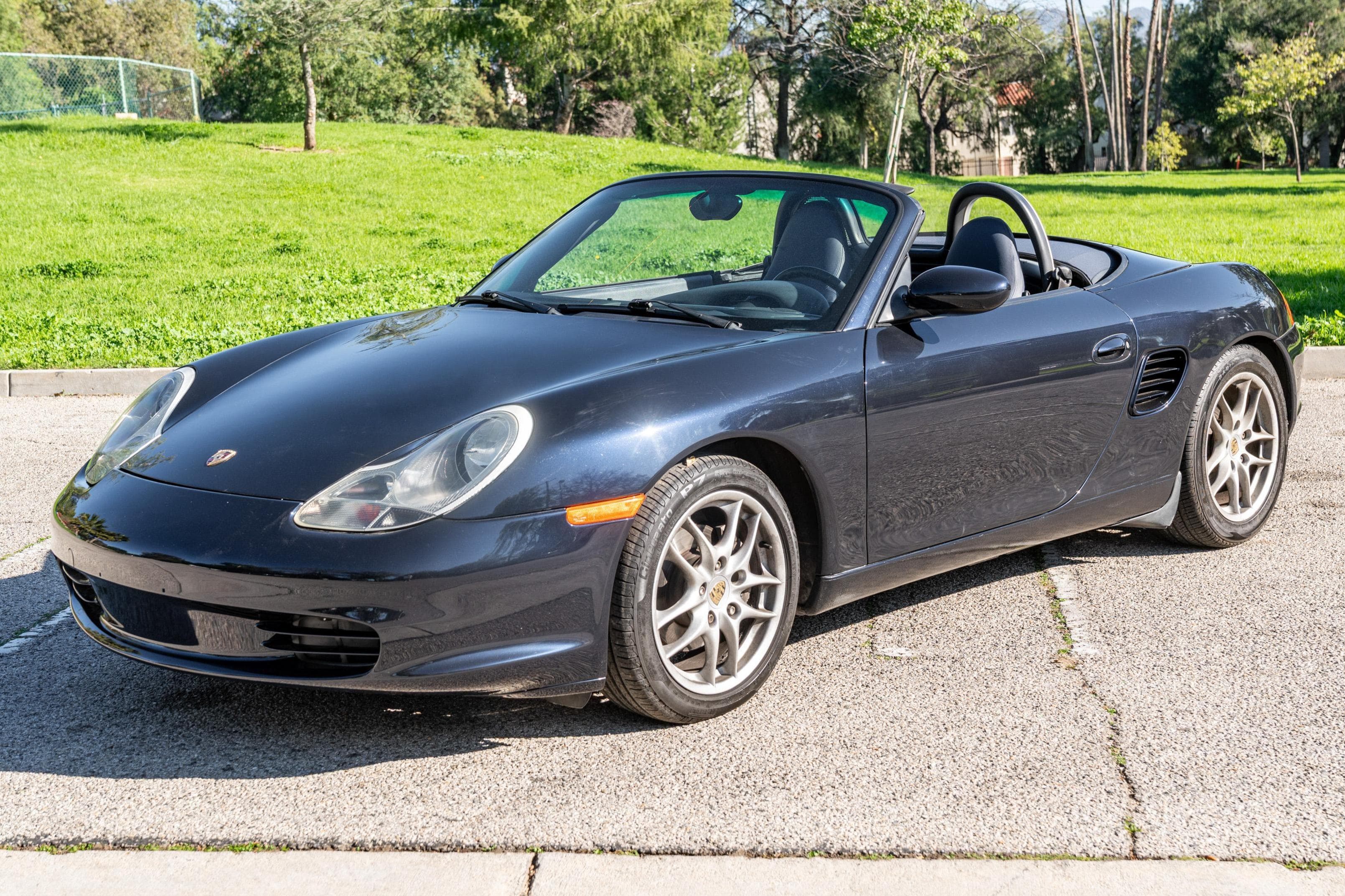 2003 Porsche 986 Boxster sold for $8,500