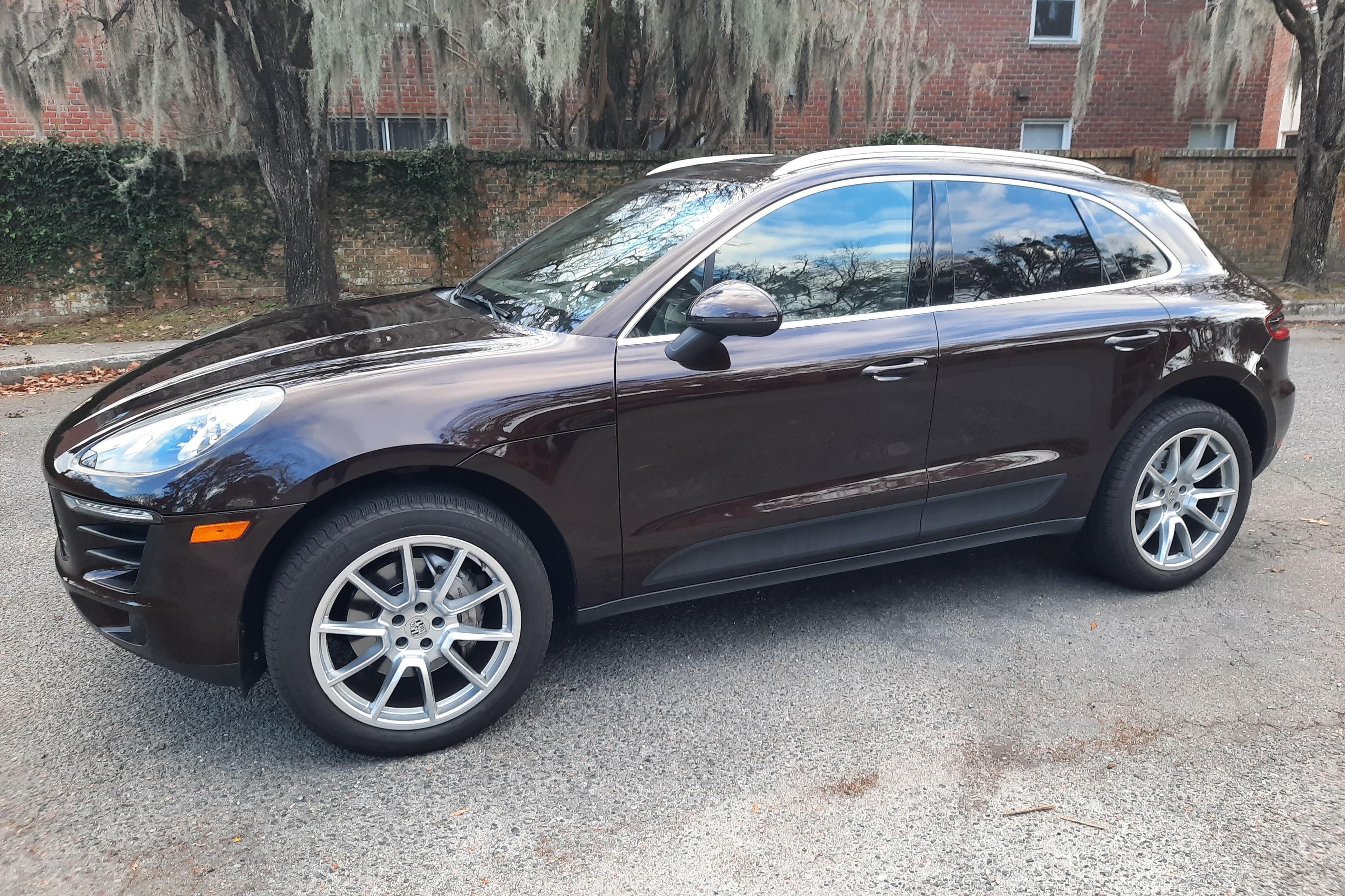 2015 Porsche Macan sold for $14,250