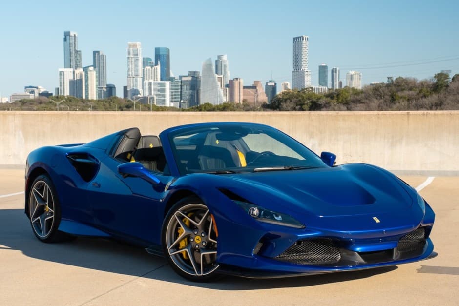 2022 Ferrari F8 sold for $420,000