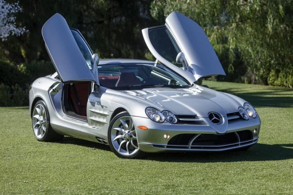 2006 Mercedes-Benz SLR McLaren sold for $365,000
