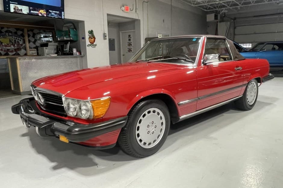 1988 Mercedes-Benz R107 SL sold for $19,500