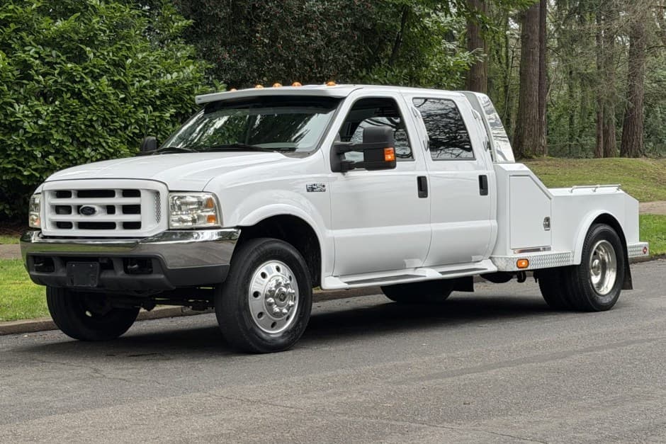1999 Ford Super Duty 1999-2007 sold for $25,750