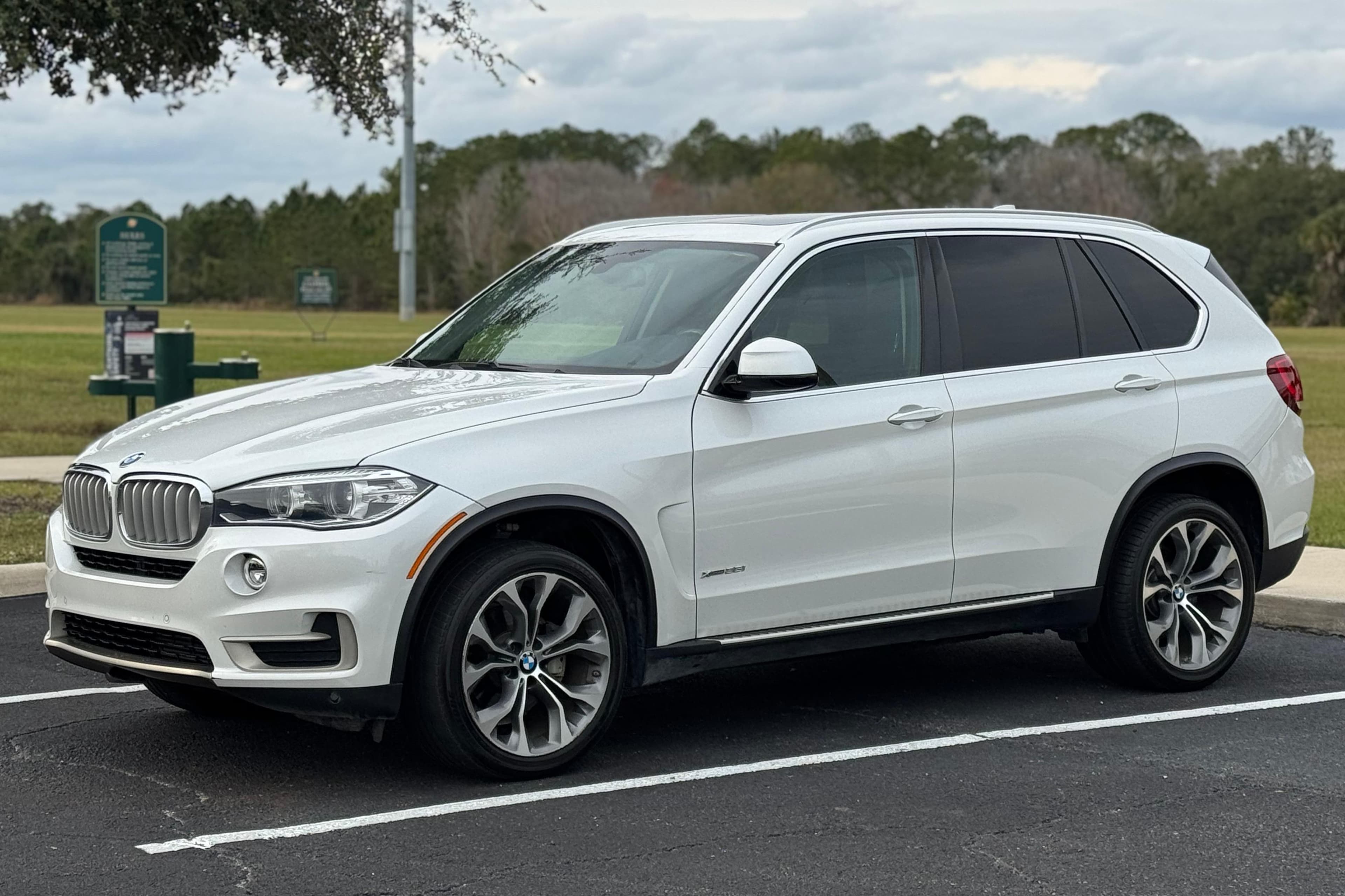 2016 BMW X5 sold for $10,402
