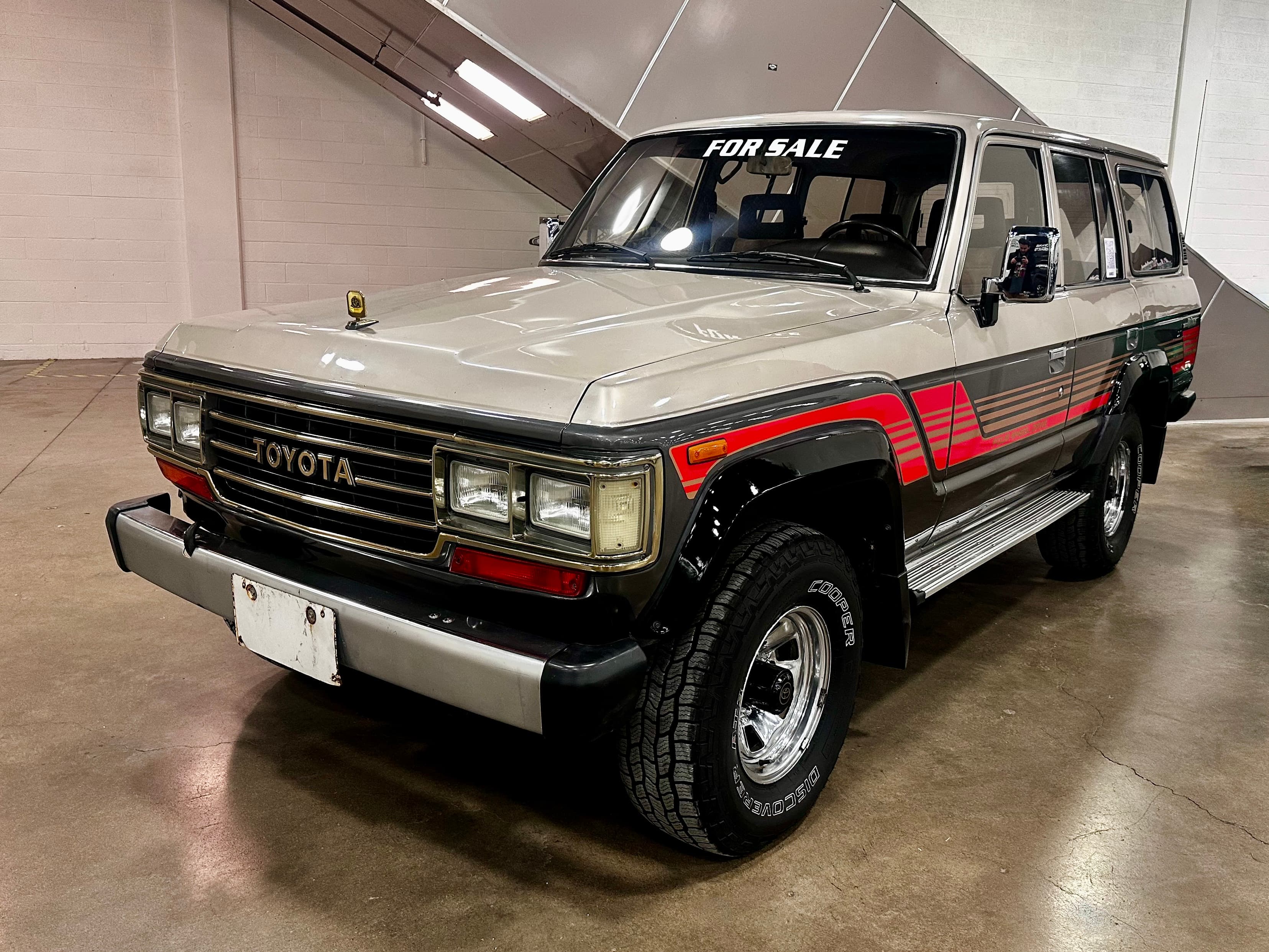 1989 Toyota Land Cruiser sold for $0
