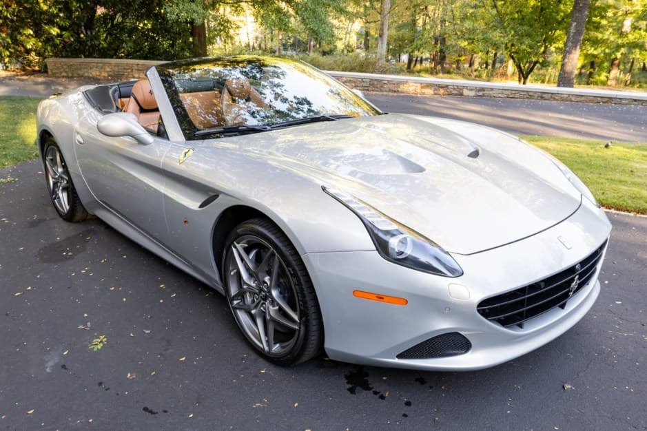 2015 Ferrari California sold for $125,000