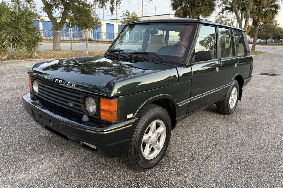1995 Land Rover Range Rover Classic sold for $73,000