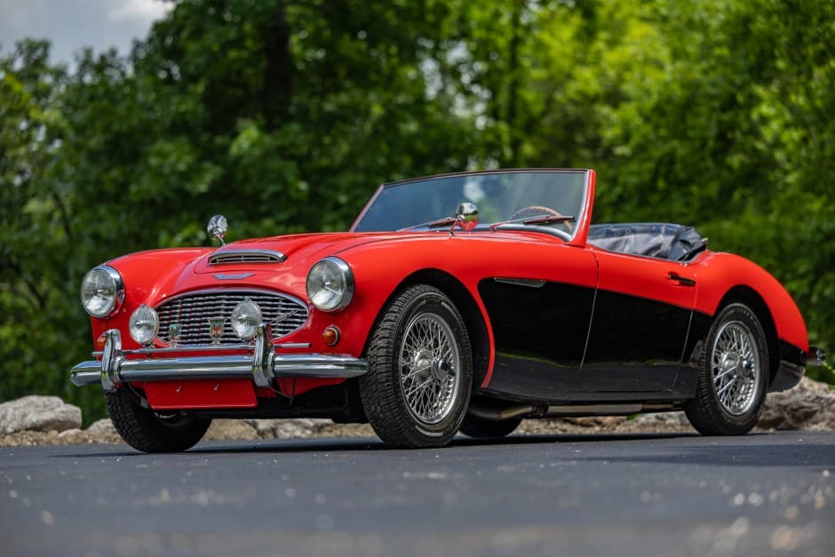 1958 Austin-Healey 100-6 sold for $22,000