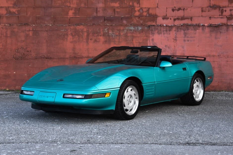 1991 Chevrolet Corvette C4 Convertible (1986-1991) sold for $10,000