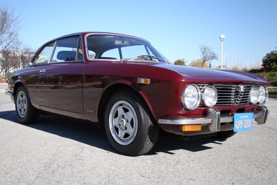 1974 Alfa Romeo 105/115 Series Coupe sold for $40,750