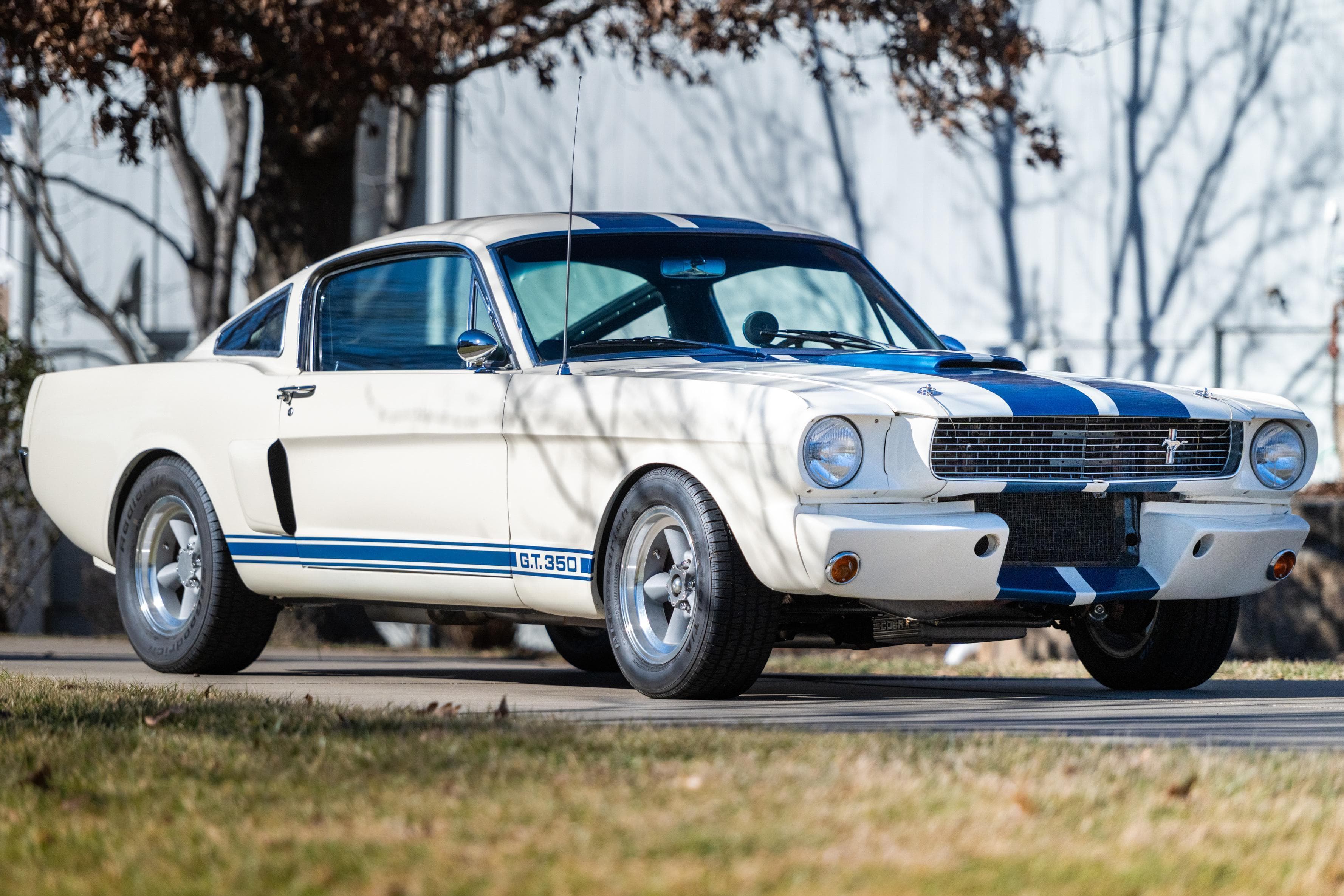 1966 Ford Mustang sold for $30,500