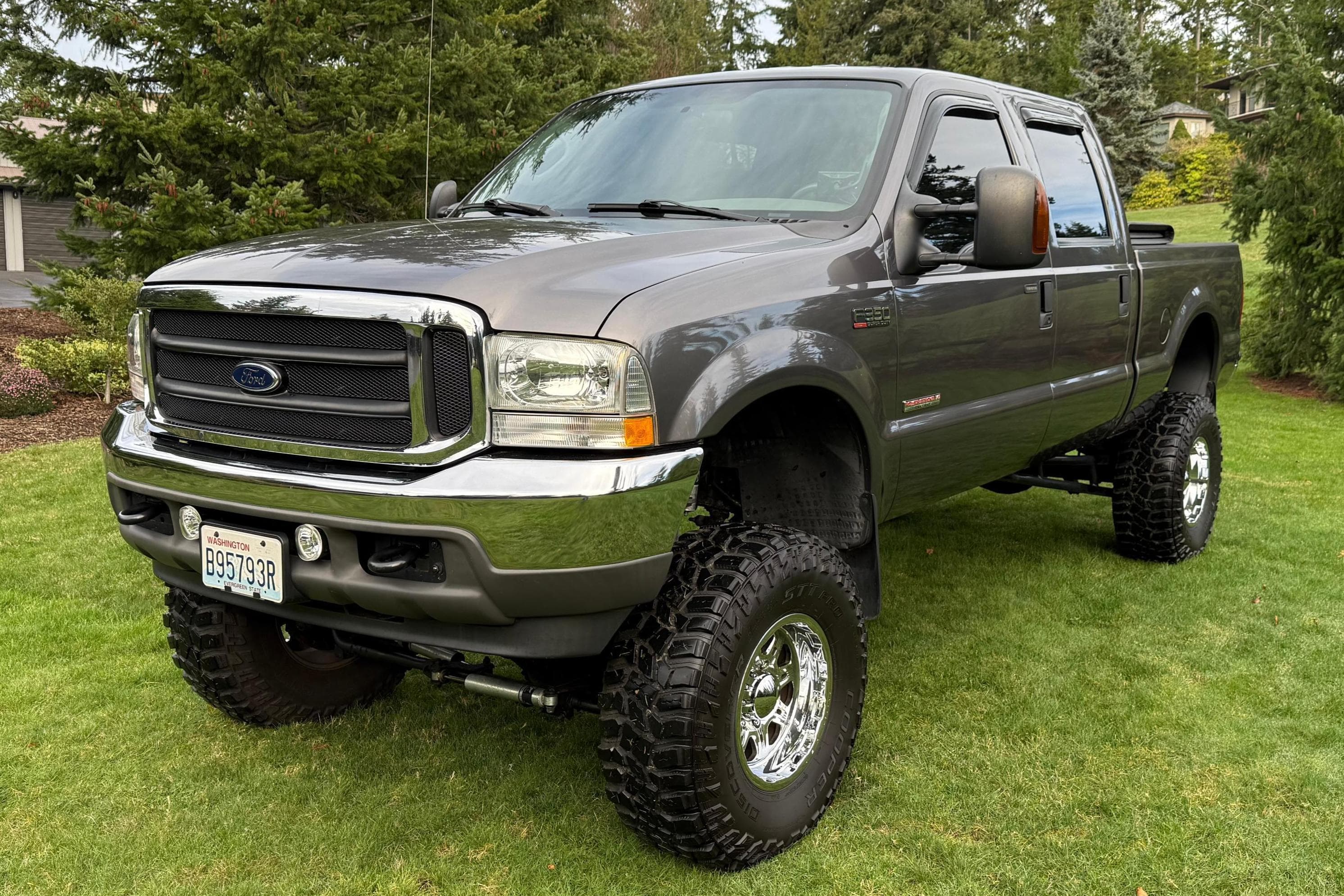 2004 Ford Super Duty sold for $31,000