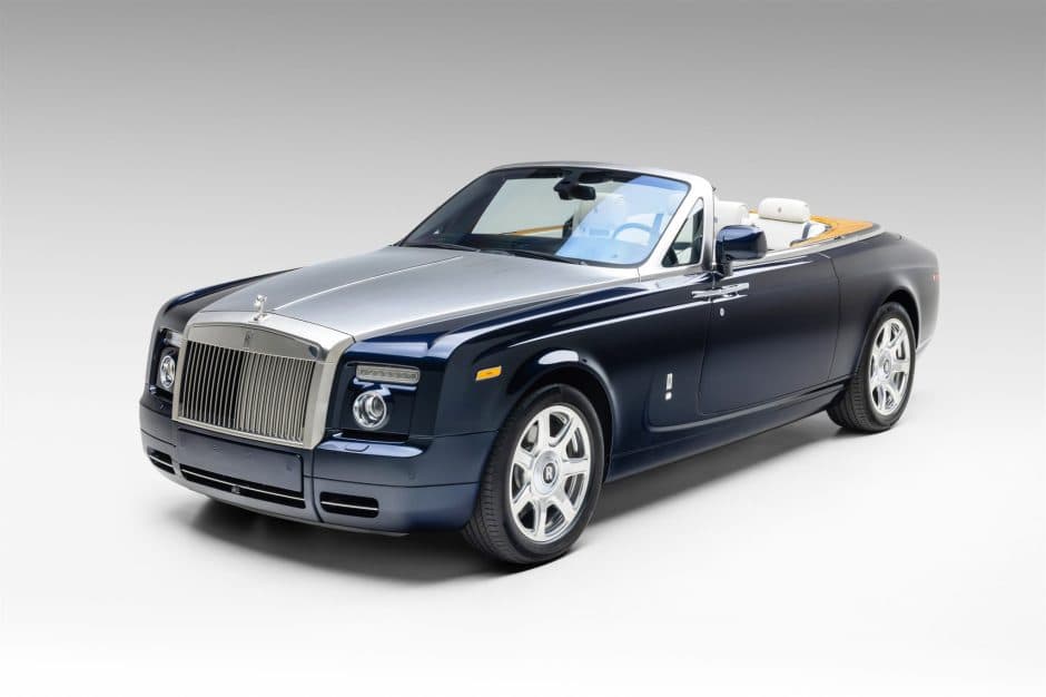 2010 Rolls-Royce Phantom Coupe & Drophead Coupe sold for $200,000
