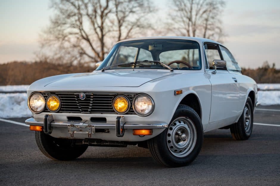 1974 Alfa Romeo 105/115 Series Coupe sold for $23,600
