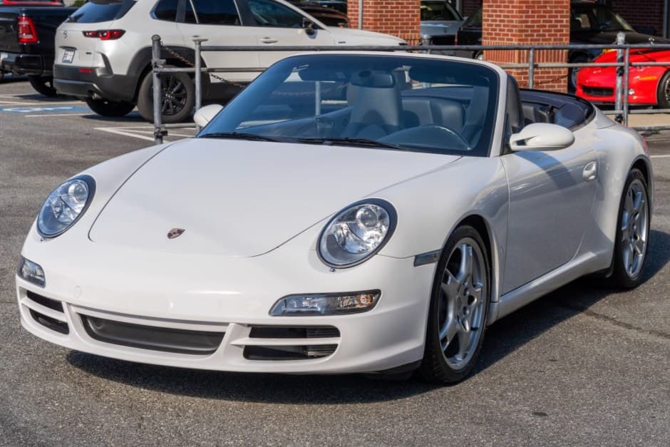 2006 Porsche 997 911 Carrera sold for $45,000