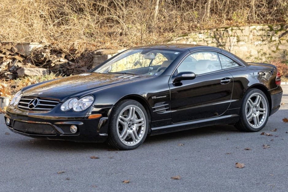 2007 Mercedes-Benz R230 SL sold for $27,000