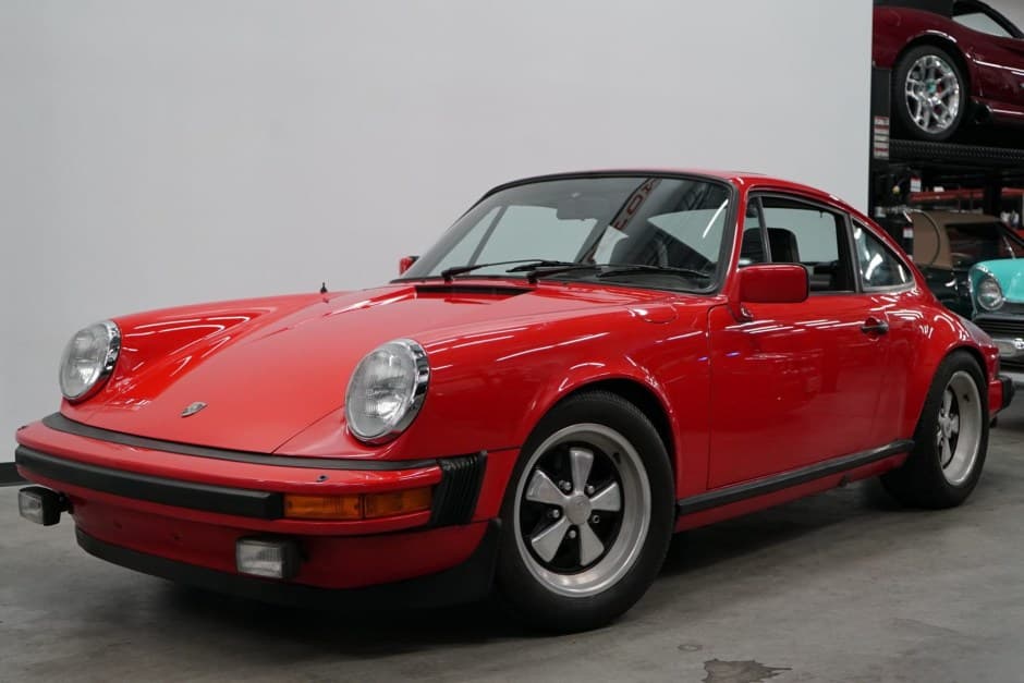 1983 Porsche 911SC sold for $54,277