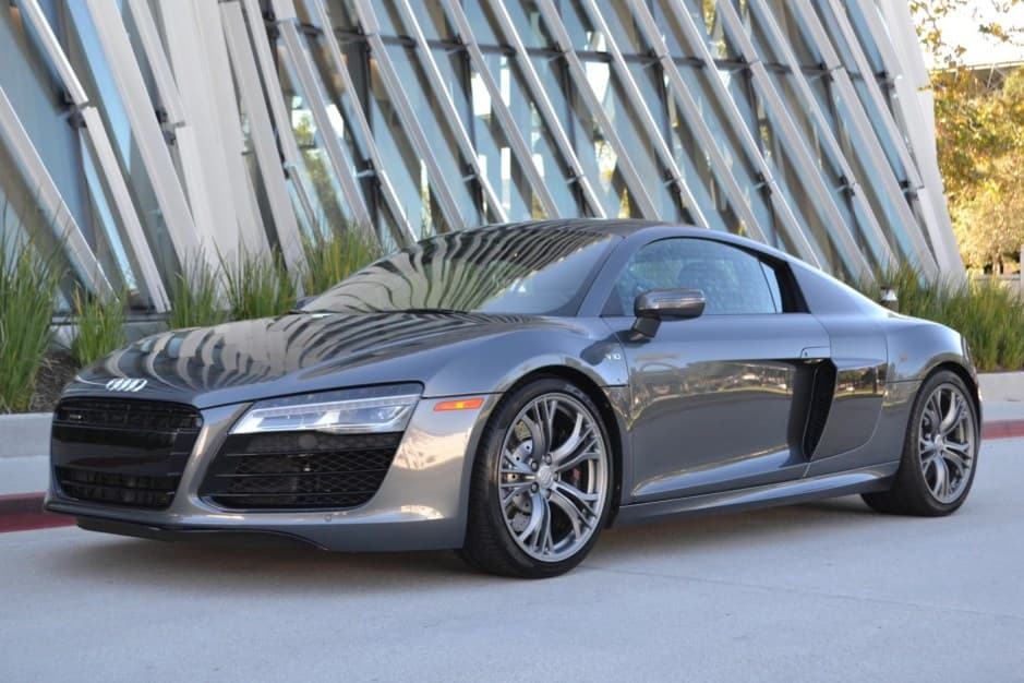 2015 Audi R8 V10 (Type 42) sold for $86,000