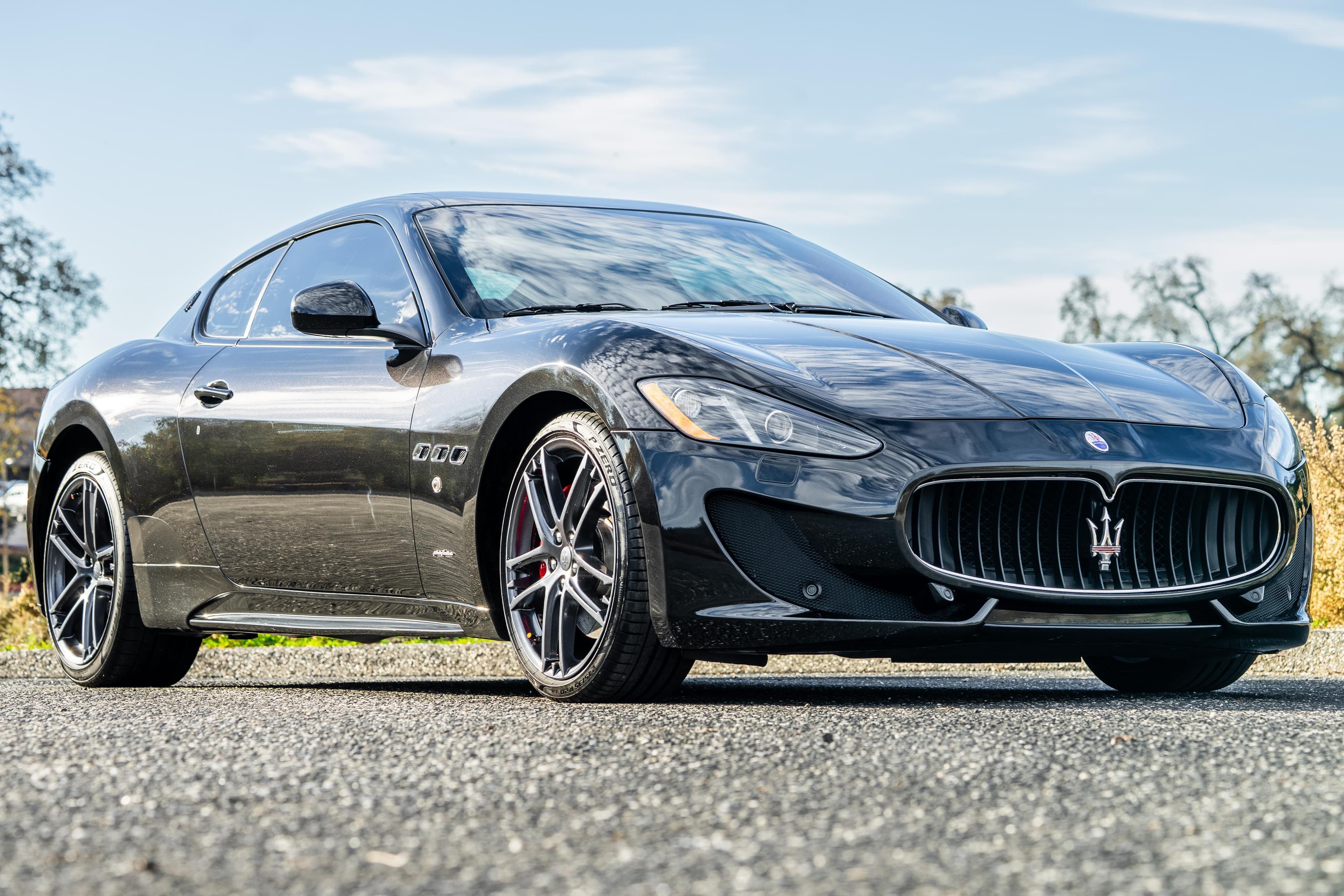 2017 Maserati GranTurismo sold for $27,500