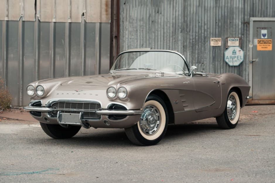 1961 Chevrolet Corvette C1 sold for $72,000