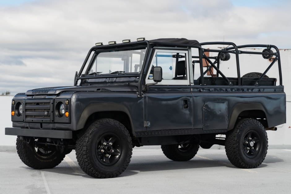 1986 Land Rover 110 / Defender 110 (Euro Spec) sold for $32,000
