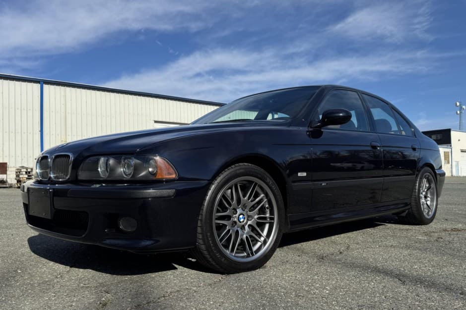 2003 BMW E39 M5 sold for $69,500
