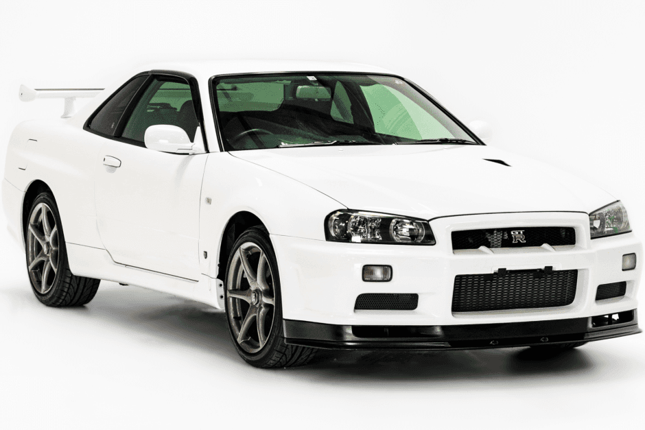 2000 Nissan R34 Skyline sold for $168,888