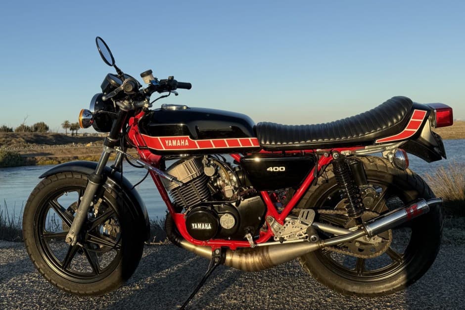 1976 Yamaha RD sold for $6,030