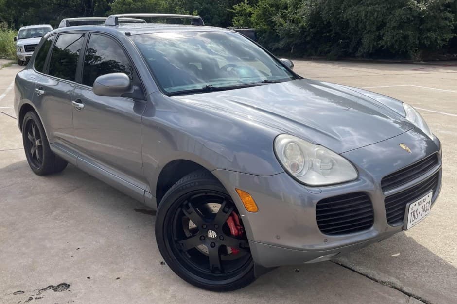2004 Porsche 955/957 Cayenne (2003-2010) sold for $9,601