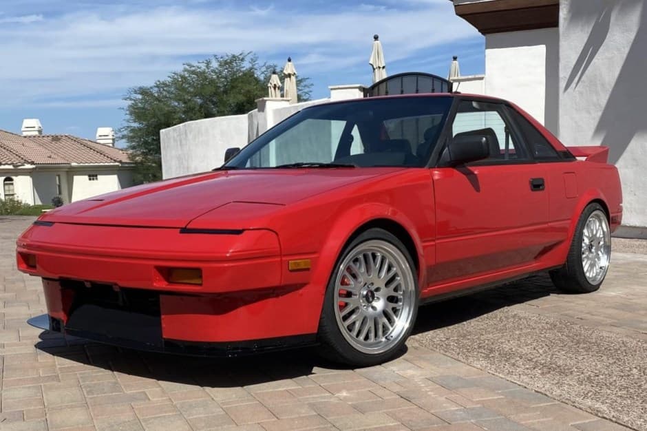 1985 Toyota AW11 MR2 sold for $8,000