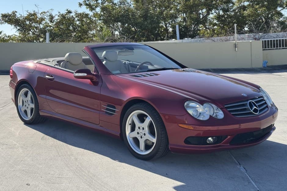 2003 Mercedes-Benz R230 SL sold for $12,500