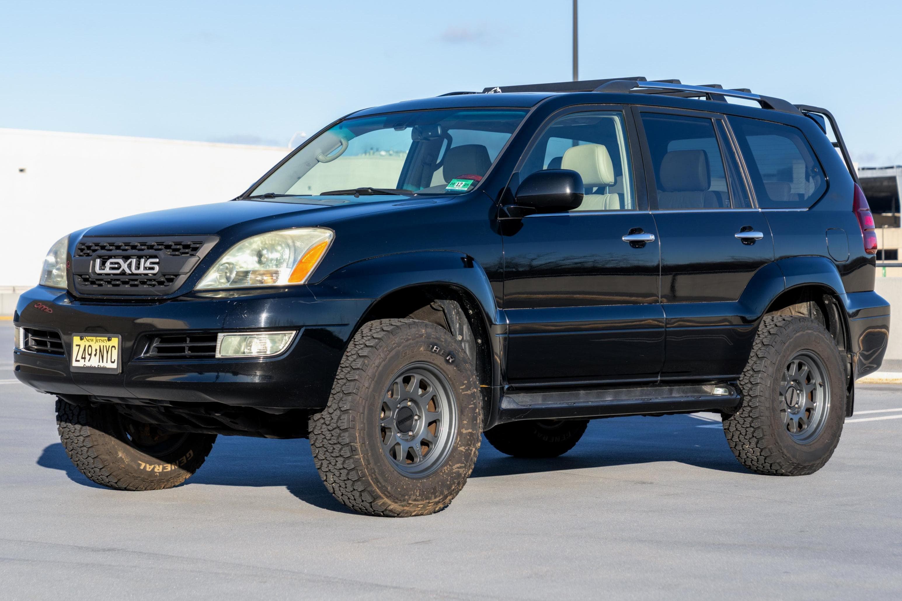 2008 Lexus GX sold for $13,600