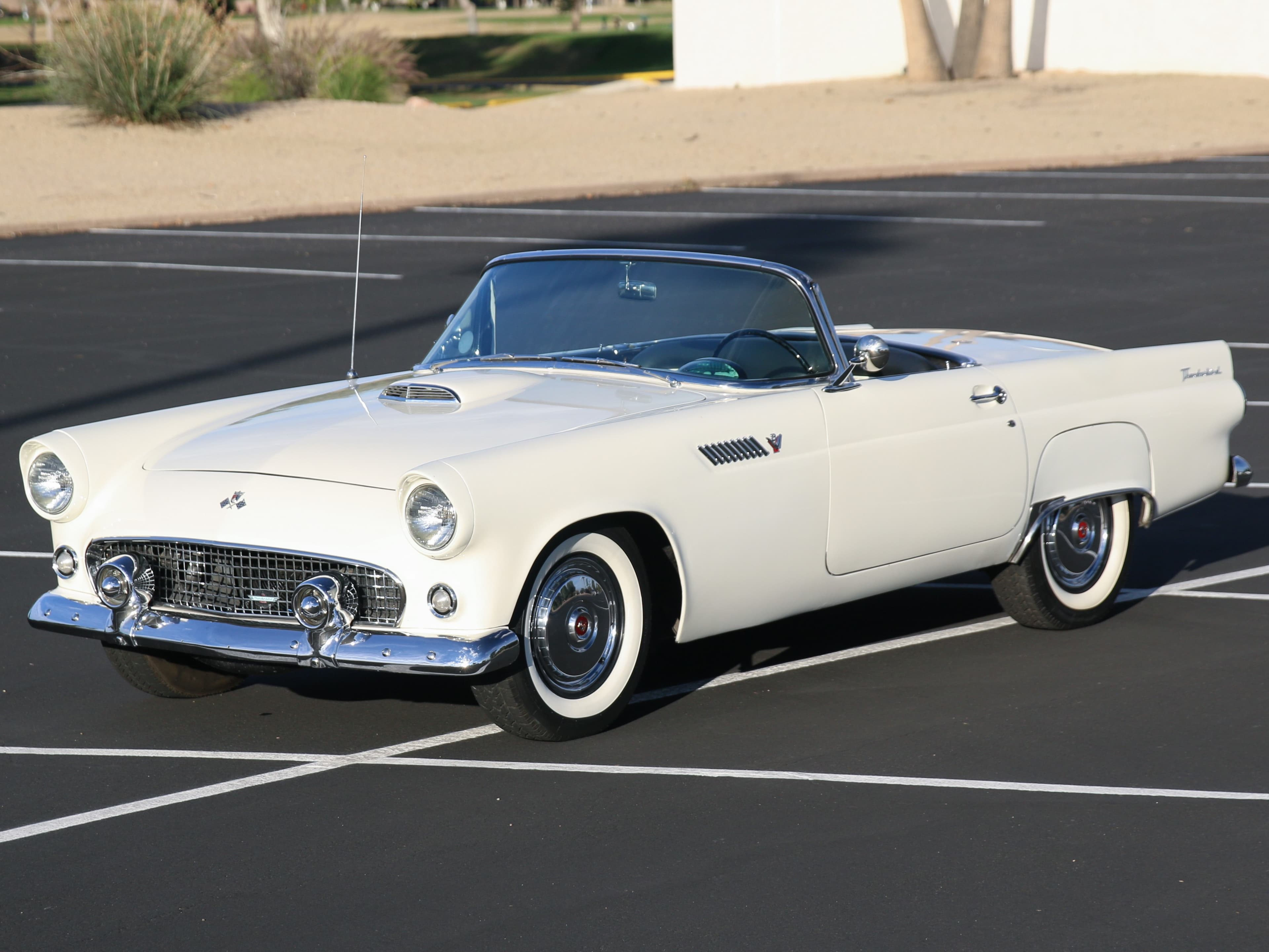 1955 Ford Thunderbird sold for $0