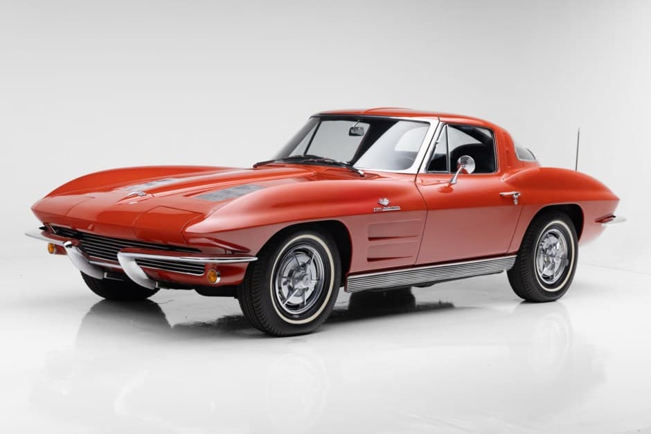 1963 Chevrolet Corvette C2 sold for $141,000