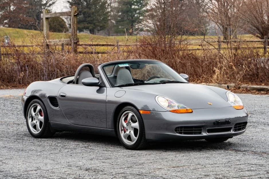 2002 Porsche 986 Boxster sold for $15,000