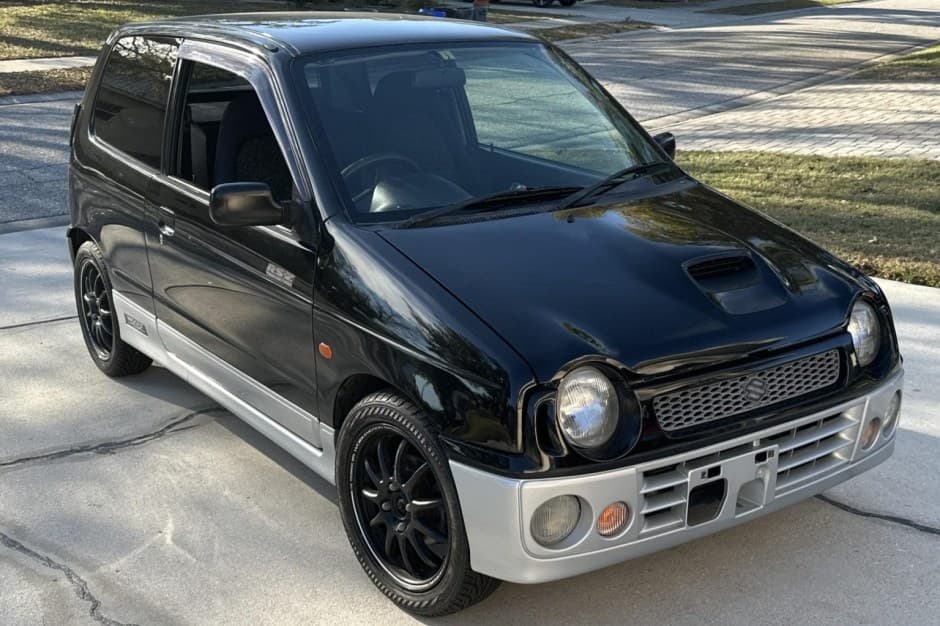 1997 Suzuki  sold for $5,100