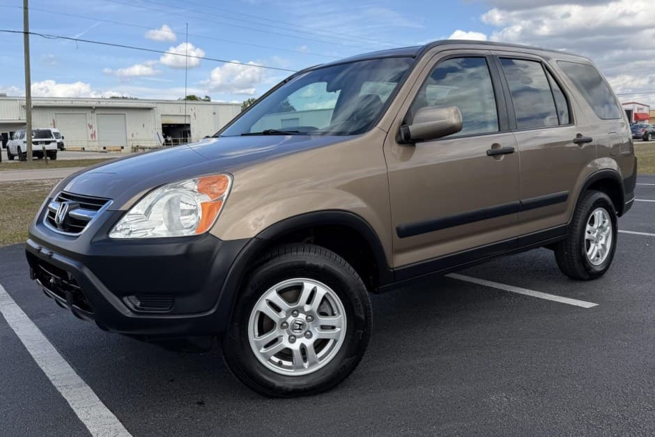 2004 Honda CR-V sold for $11,250