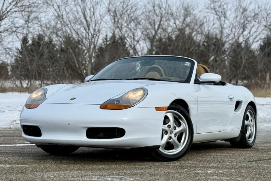 1999 Porsche 986 Boxster sold for $11,500