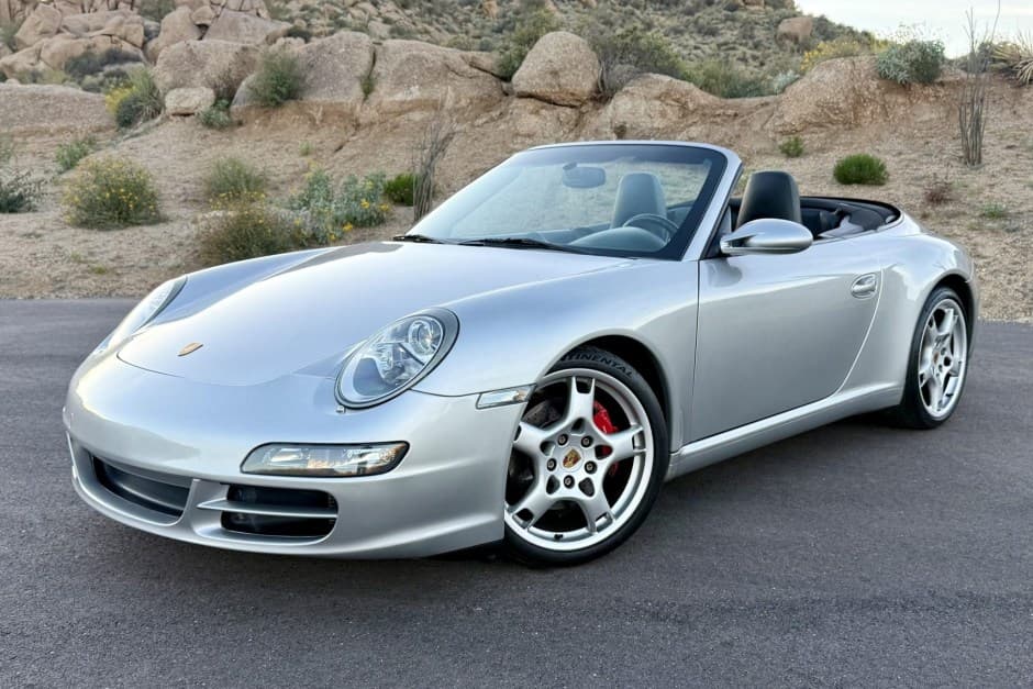 2006 Porsche 997 911 Carrera S sold for $35,000