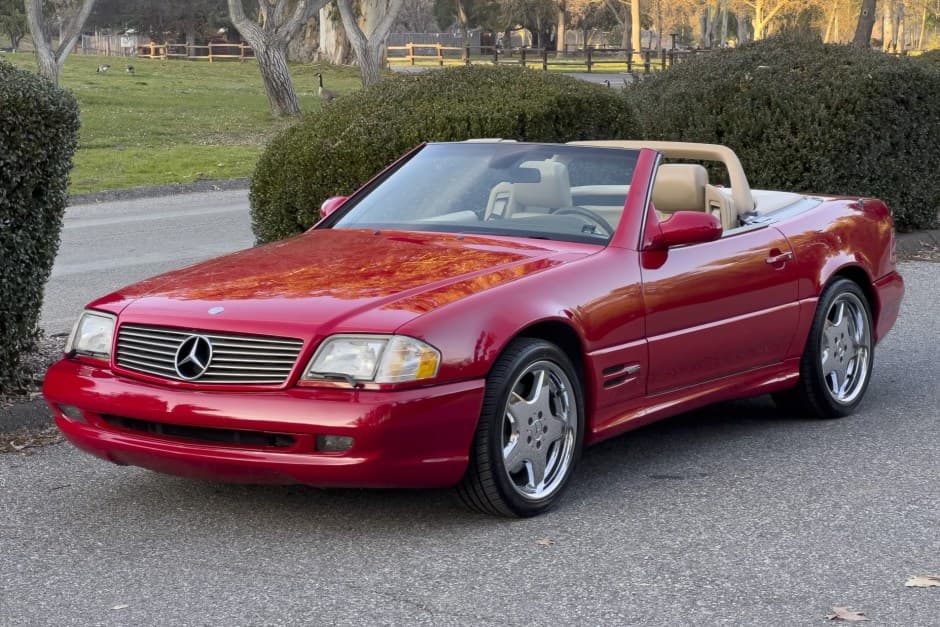 2001 Mercedes-Benz R129 SL sold for $20,250