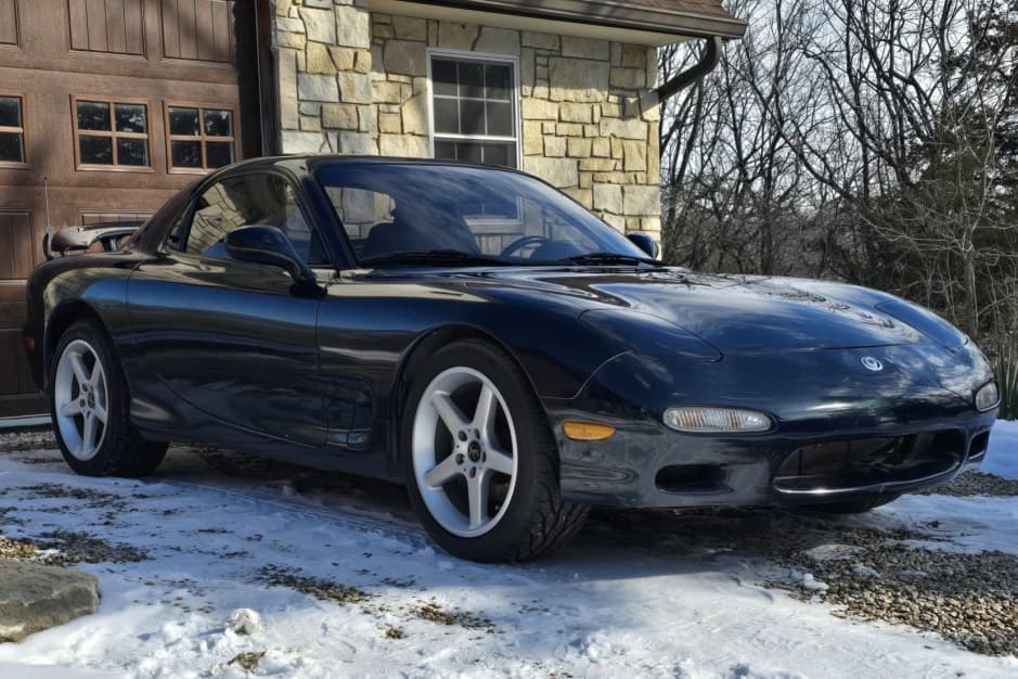 1993 Mazda RX-7 FD sold for $21,300
