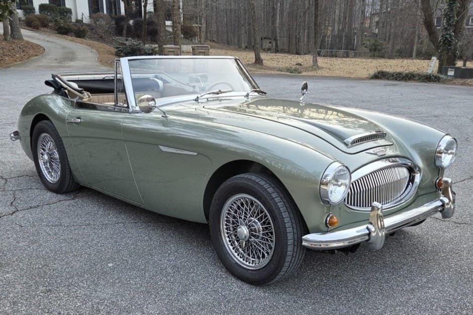 1964 Austin-Healey 3000 sold for $65,000
