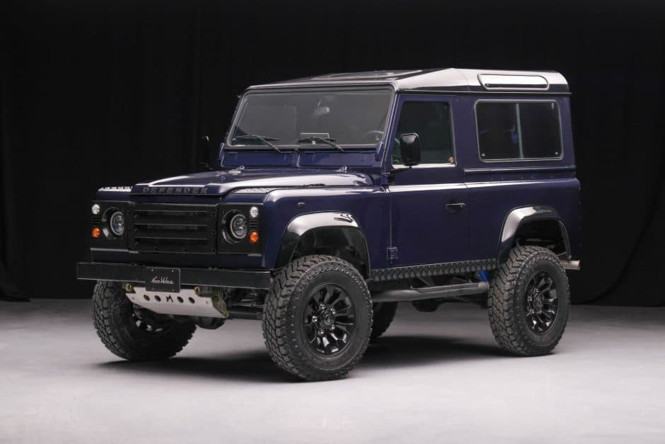 1997 Land Rover 90 / Defender 90 (Euro Spec) sold for $53,000