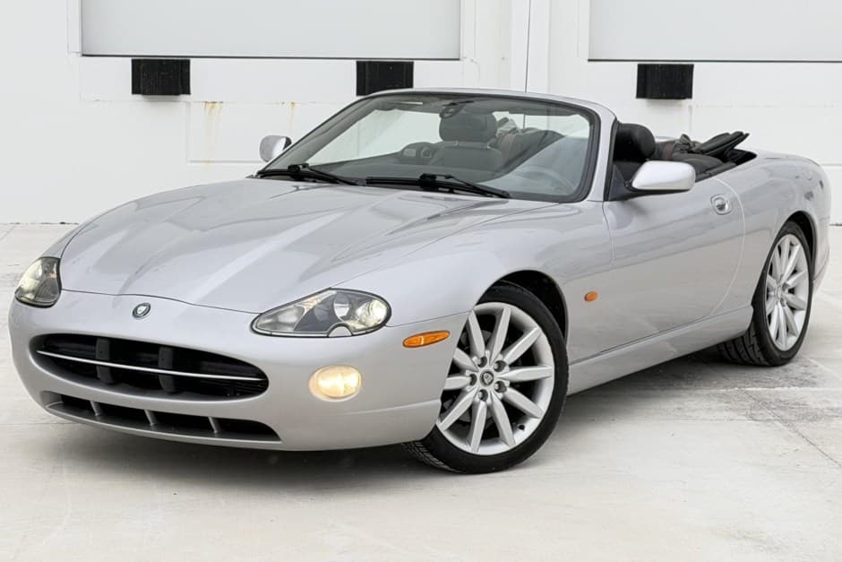 2005 Jaguar XK8 sold for $14,050