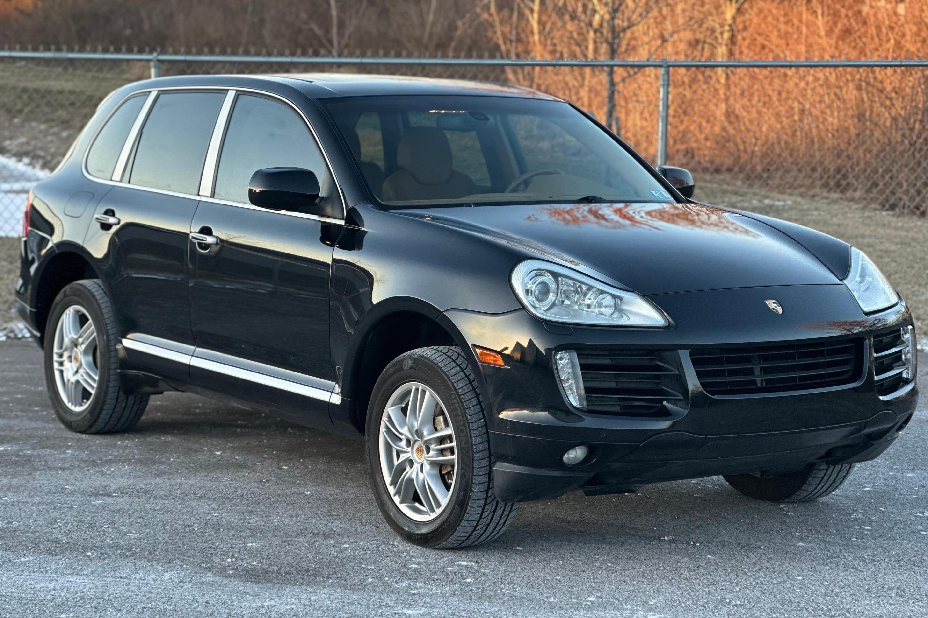 2009 Porsche Cayenne sold for $14,200