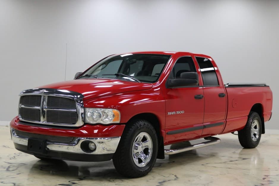 2004 Dodge Ram 1500 (2002-2008) sold for $8,900